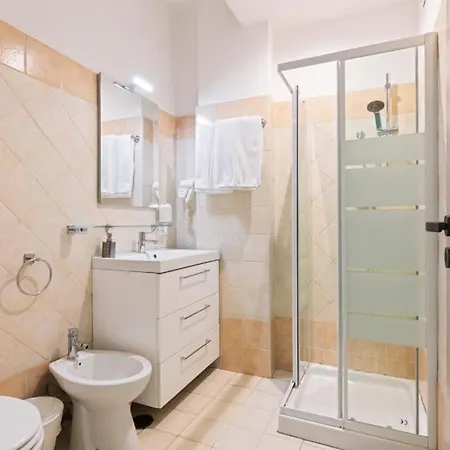 Private Room In A Guest House With Private Bath N1-3